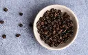 unsplash_jtKNexfk33c_whole black pepper.webp